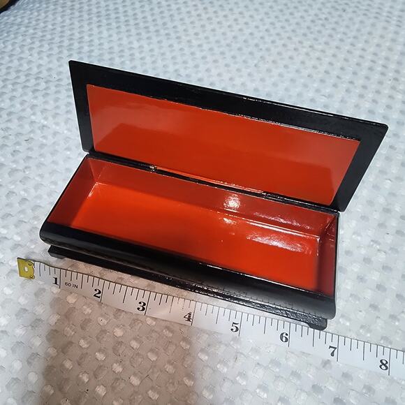 VINTAGE RUSSIAN WOOD LAQUER HAND PAINTED TRINKET JEWELRY BOX - Picture 5 of 7